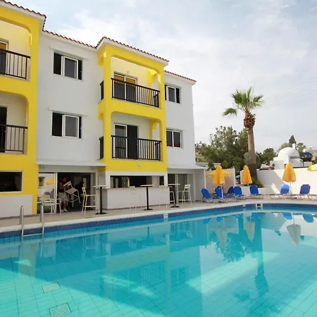 Sea Cleonapa Mandali Ξενοδοχείο με διαμερίσματα *