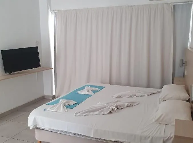 Aparthotel Sea Cleonapa Mandali