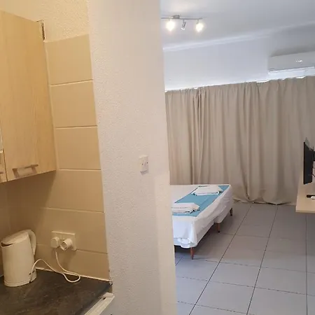 Lejlighedshotel Sea Cleonapa Mandali