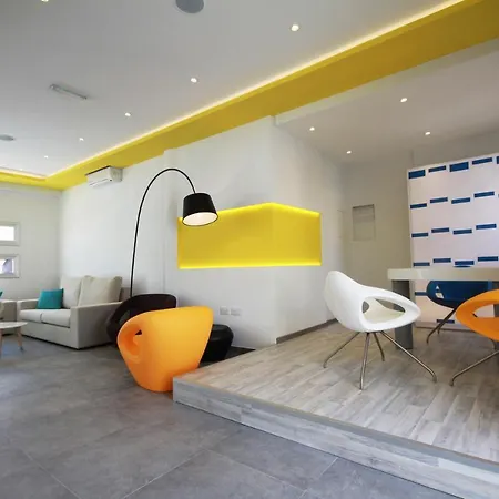 Lejlighedshotel Sea Cleonapa Mandali