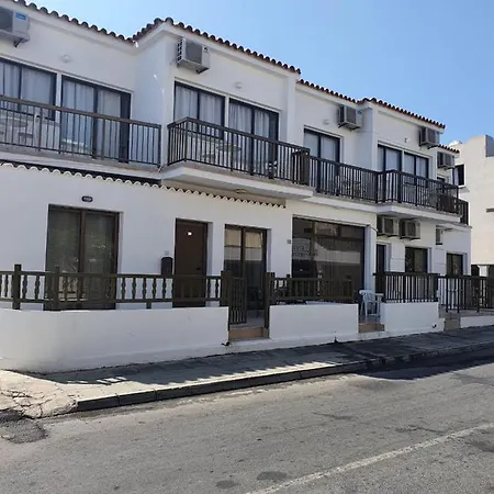 Lejlighedshotel Sea Cleonapa Mandali *