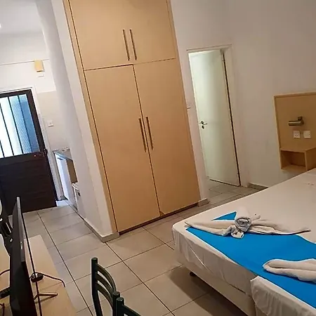 Sea Cleonapa Mandali Aparthotel 3*